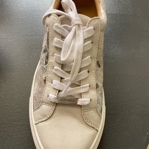 New J/Slides NYC Off-White Metallic Pony Shoe